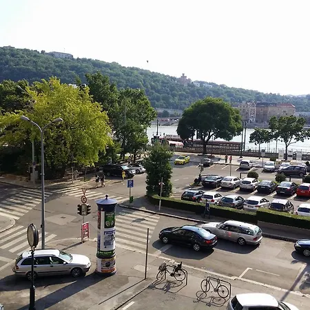 Διαμέρισμα Bp N1 *